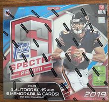 Picture of 2019 Panini Spectra FOTL Football Box